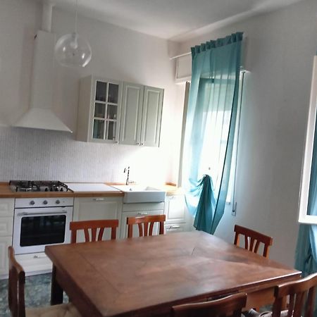 La Villetta Di Zio Claudio A Vada - 6 Posti Letto Buitenkant foto